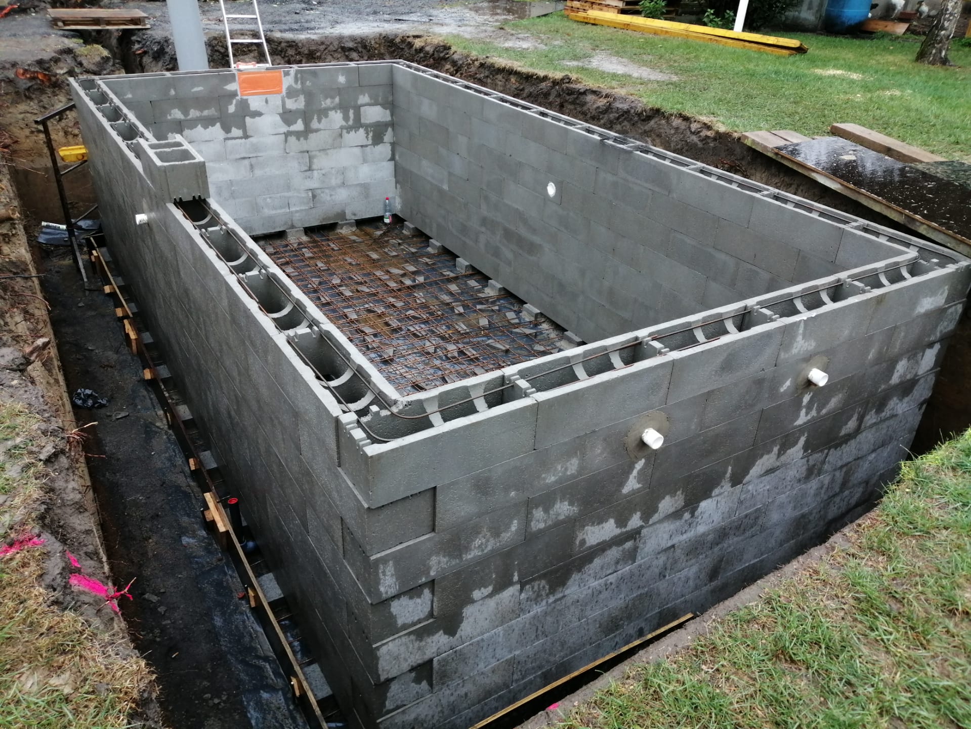 Piscine 6 x 3 m à Leers-Nord